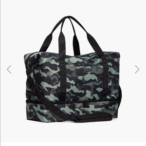 NWT, UNOPENED Catalina Deluxe Weekender